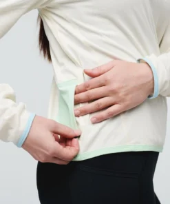 Cotopaxi Women's Sombra Sun Hoodie Home Page