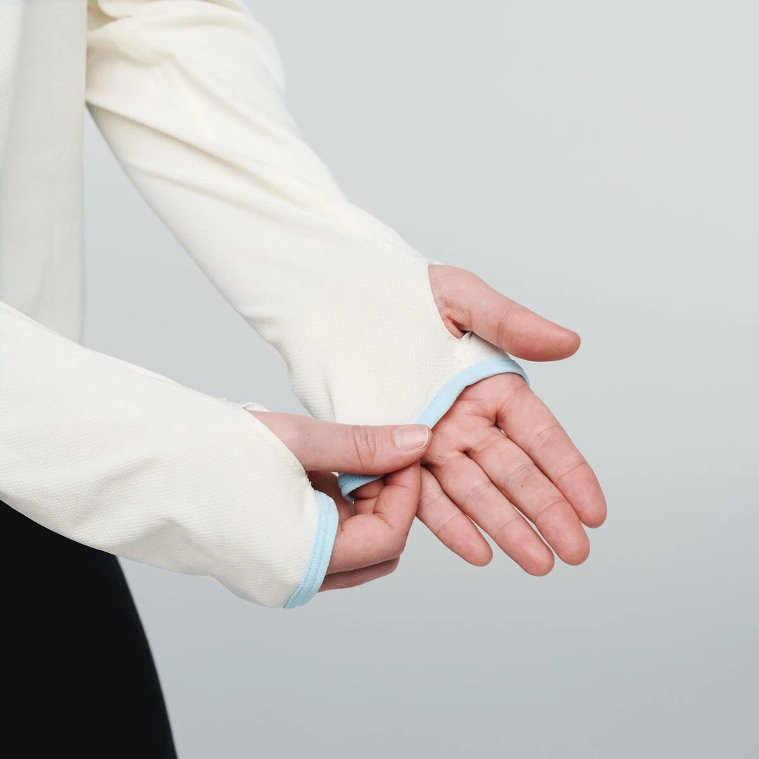 Cotopaxi Women's Sombra Sun Hoodie Home Page