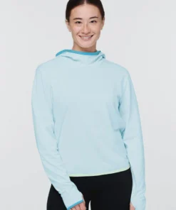 Cotopaxi Women's Sombra Sun Hoodie Home Page