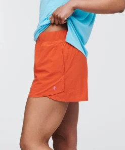 Hiking Bottoms Cotopaxi's Tierra Adventure Short
