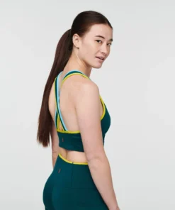 Cotopaxi Studio Lover Mari Crop