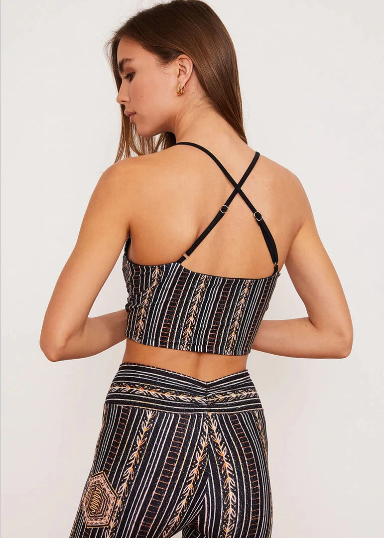 Wolven Zephyr Keyhole Top