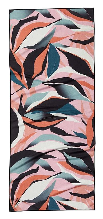 Camping Gear Nomadix Leafy Pink Go-Anywhere Towel