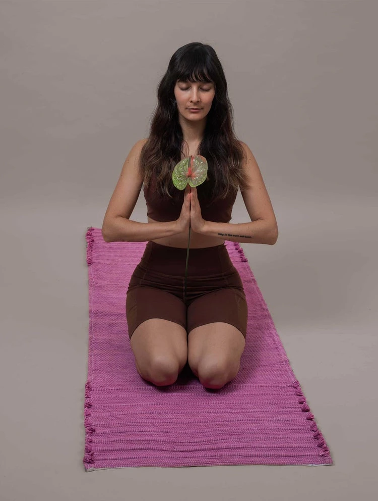 Oko Living Natural Herbal Yoga Rug Home Page