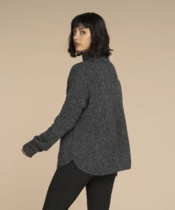 Sherpa Adventure Gear Yuden Pullover Sweater